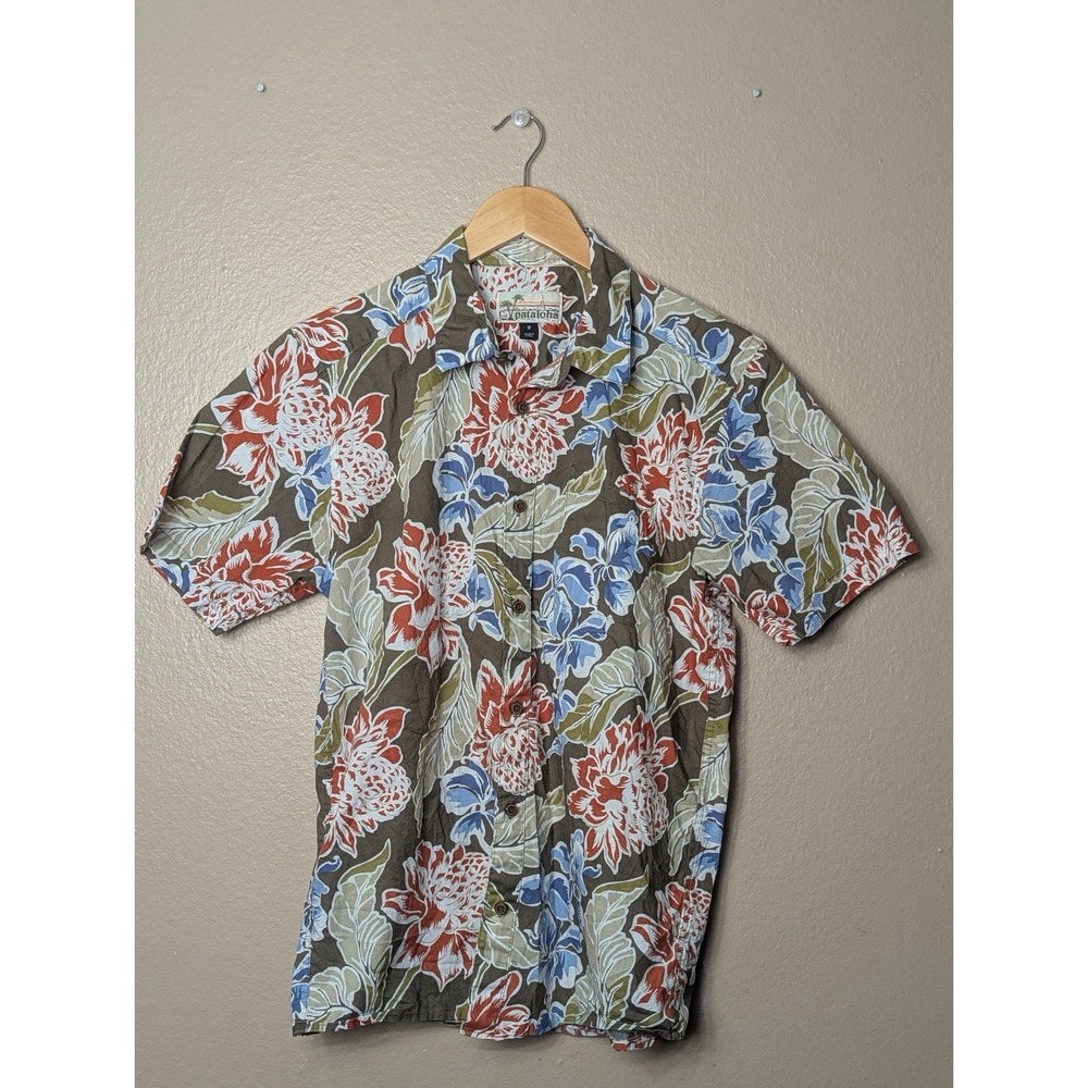 Patagonia Pataloha Shirt Mens Medium Blue White  Hawaiian Organic Cotton Floral
